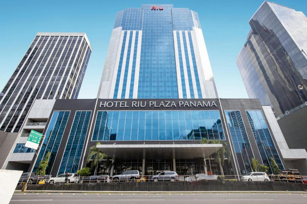 Hotel Riu Plaza Panama